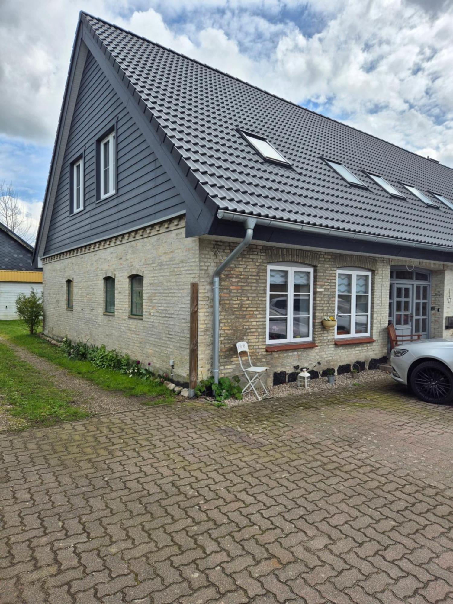 Thirty Minutes Apartment Ellingstedt Bagian luar foto